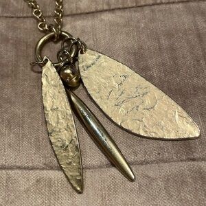 Chico’s Hammered Metal Gold Abstract Necklace 35”